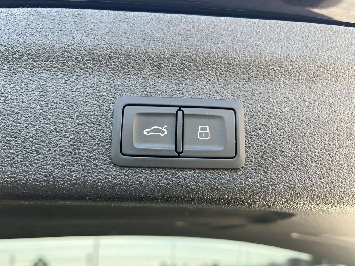 Audi A6, 2.0 l., wagon