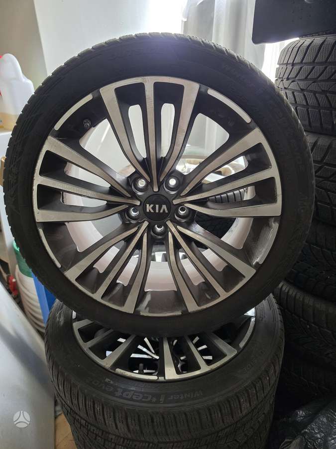KIA Stinger, light alloy, R18