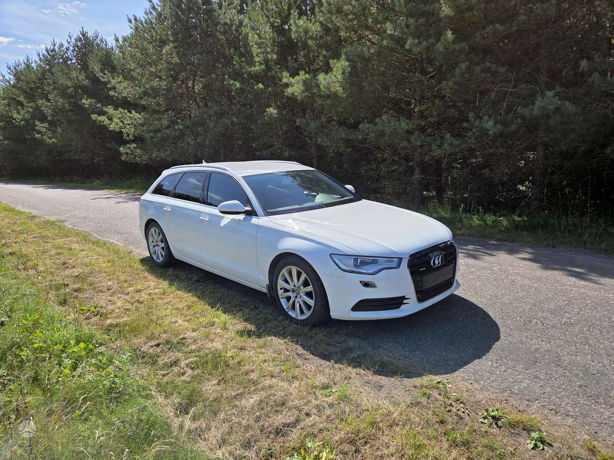 Audi A6, 3.0 l., universalas