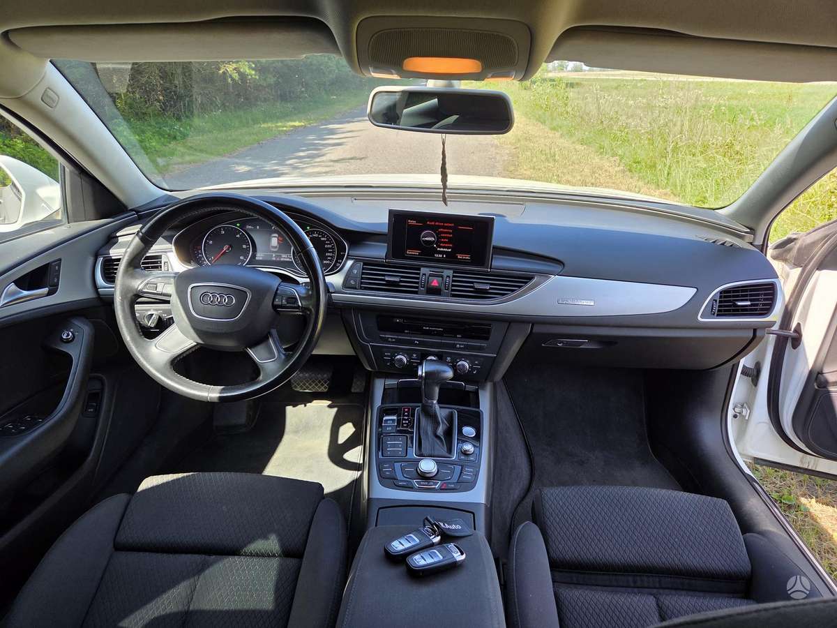 Audi A6, 3.0 l., universalas