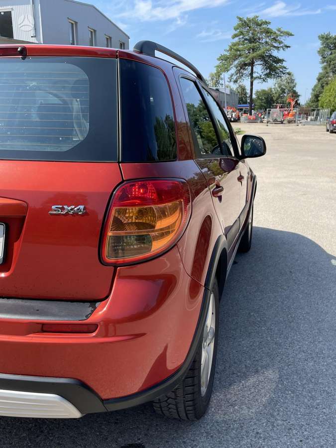 Suzuki SX4 - 9
