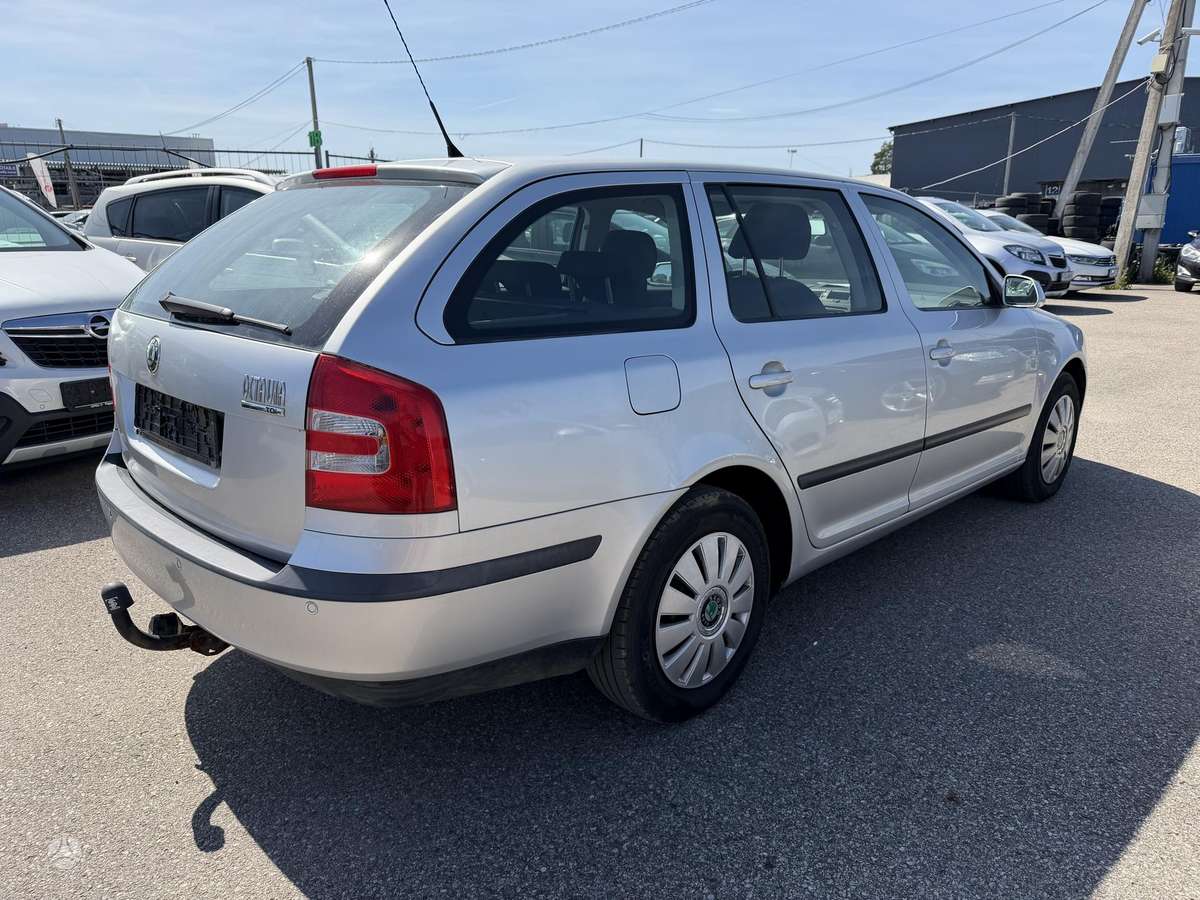 Škoda Octavia - 4