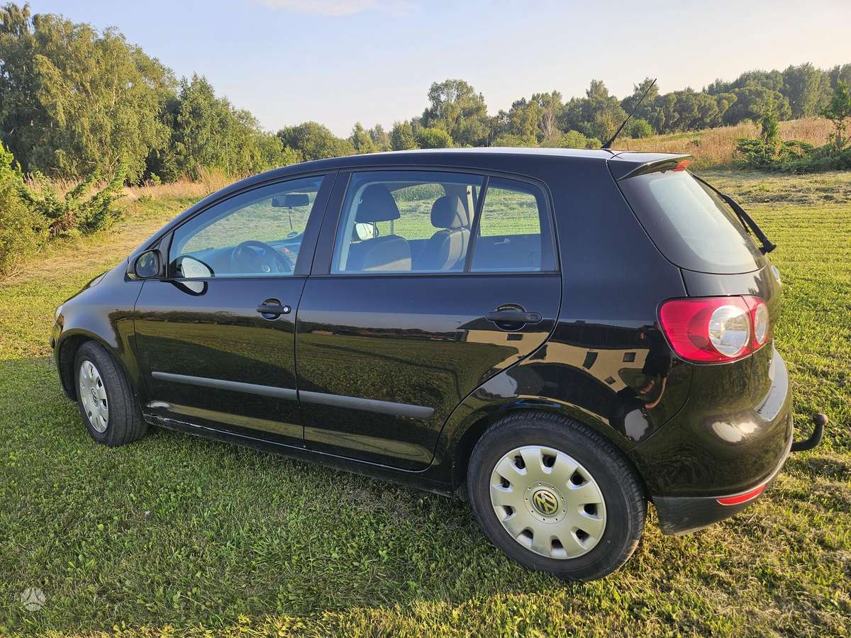 Volkswagen Golf Plus - 4