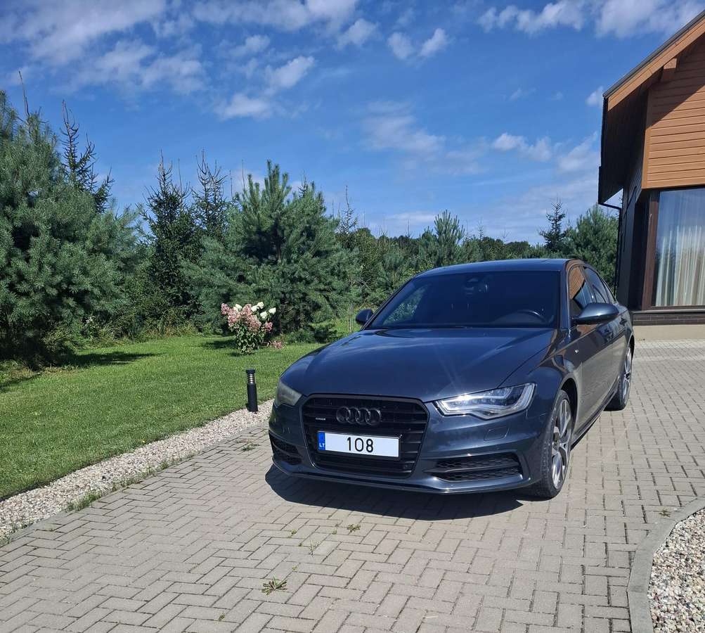 Audi A6, 3.0 l., Седан