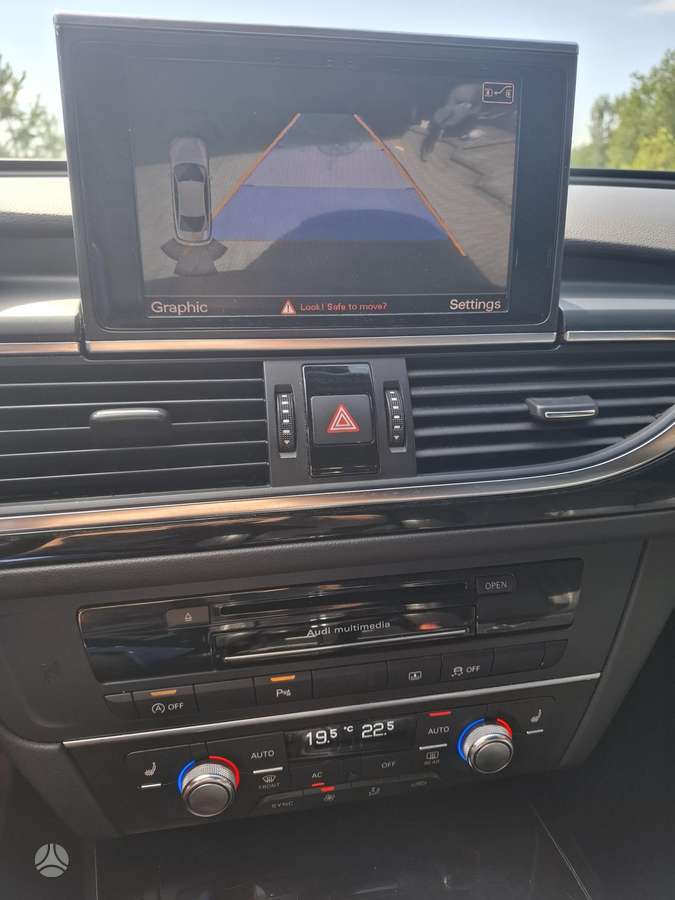 Audi A6, 3.0 l., Седан