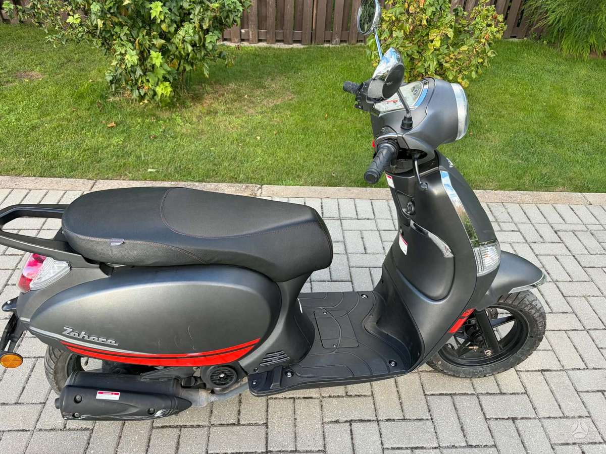 Keeway Zahara 50cc, scooters / mopeds