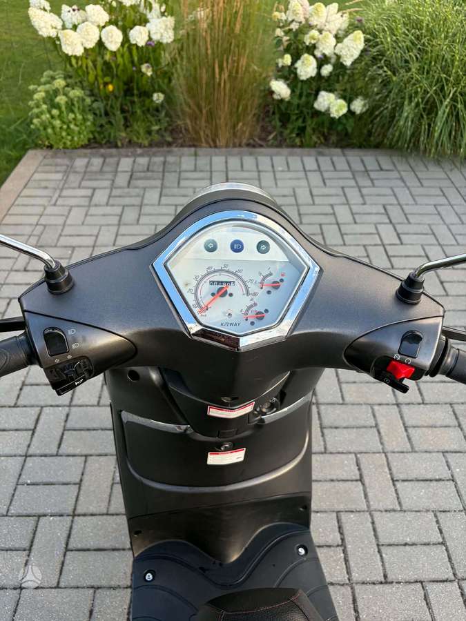 Keeway Zahara 50cc, scooters / mopeds
