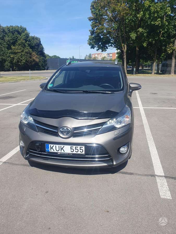 Toyota Verso - 2