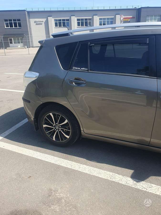 Toyota Verso, 1.8 l., Универсал