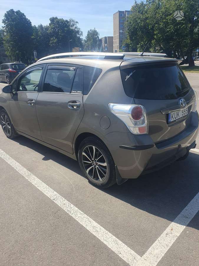 Toyota Verso - 6