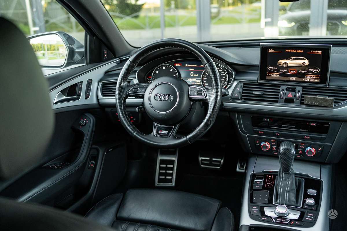 Audi A6, 3.0 l., universalas