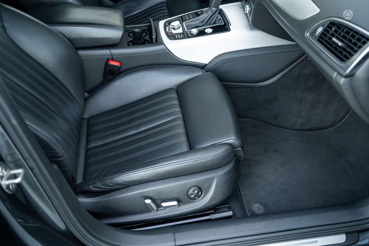 Audi A6, 3.0 l., wagon