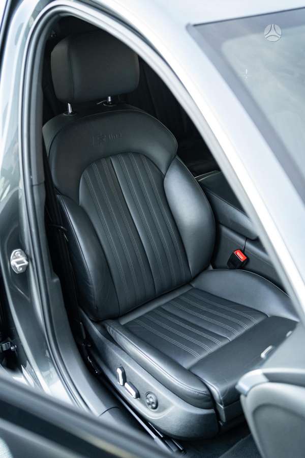 Audi A6, 3.0 l., Универсал