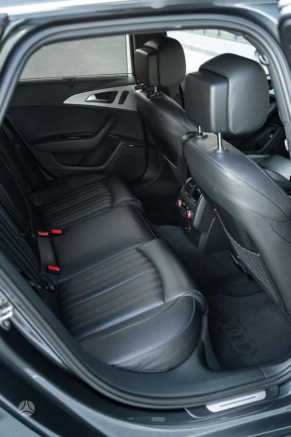 Audi A6, 3.0 l., wagon