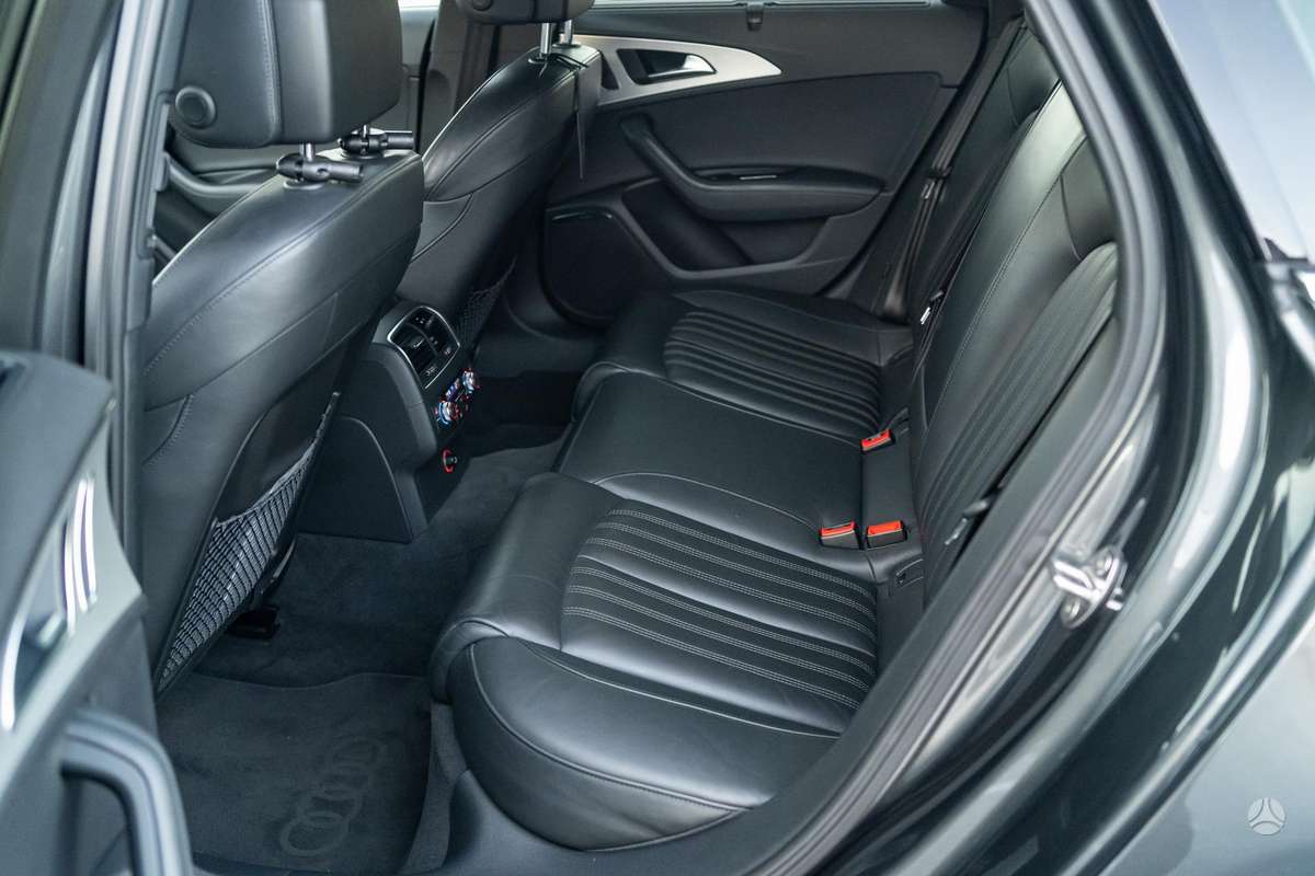 Audi A6, 3.0 l., wagon