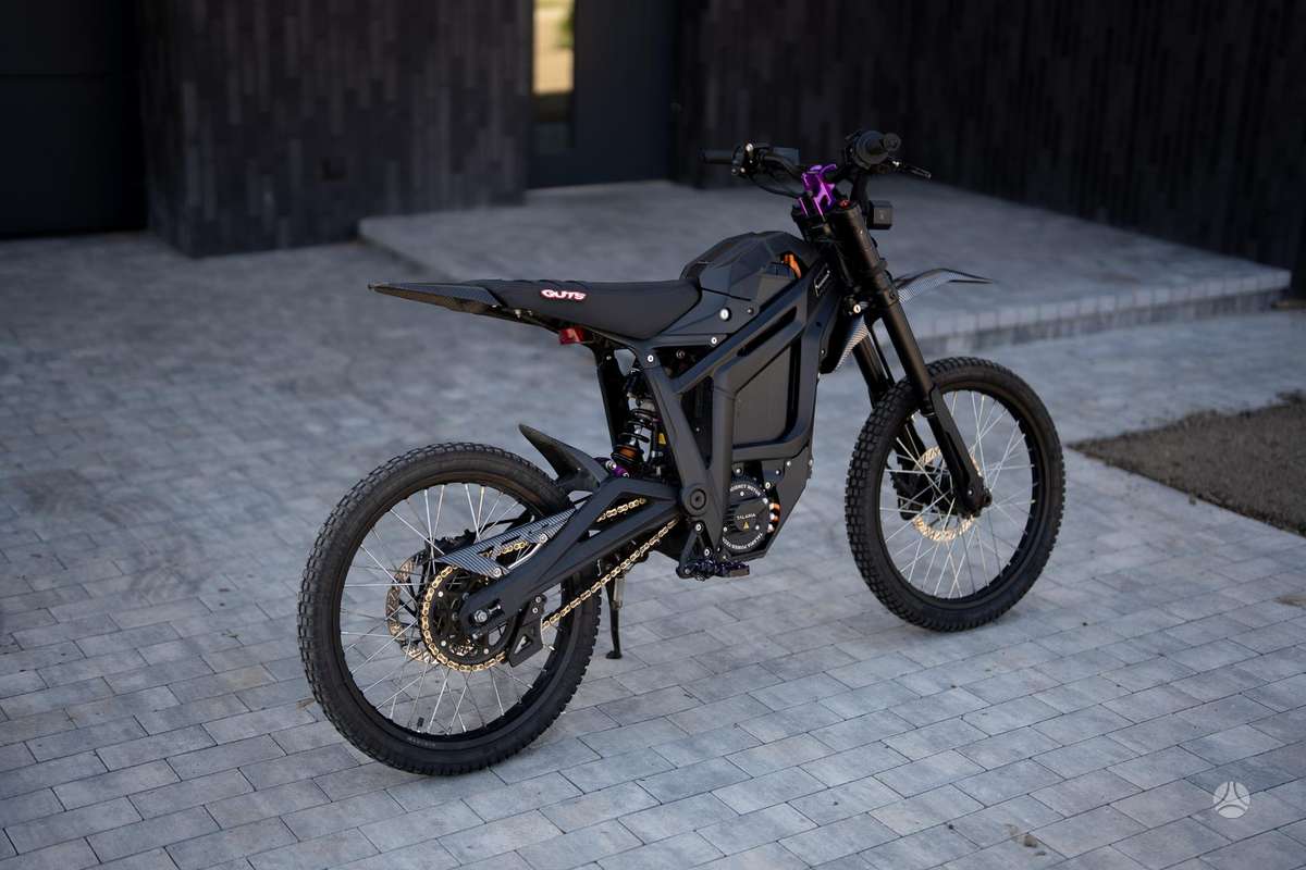 Sur-Ron Ultra bee, krosiniai
