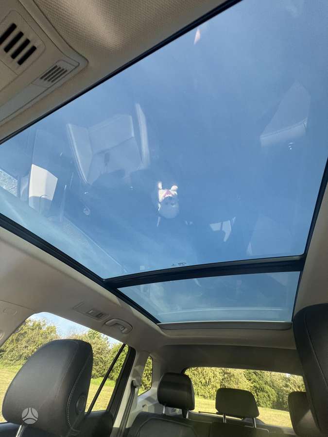 Volkswagen Tiguan - 6