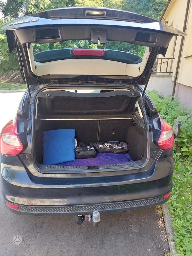 Ford Focus, 1.6 l., hatchback