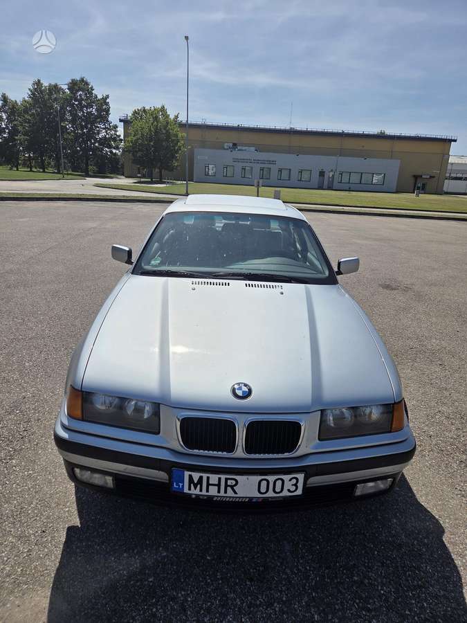 BMW 320, 2.0 l., coupe