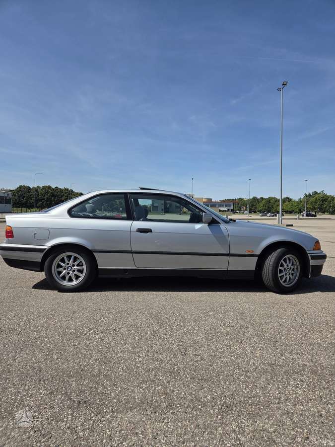 BMW 320, 2.0 l., coupe