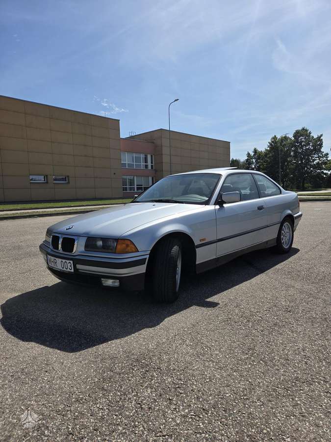 BMW 320, 2.0 l., coupe