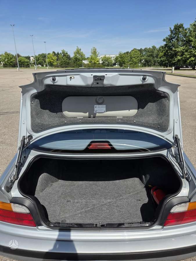 BMW 320, 2.0 l., coupe