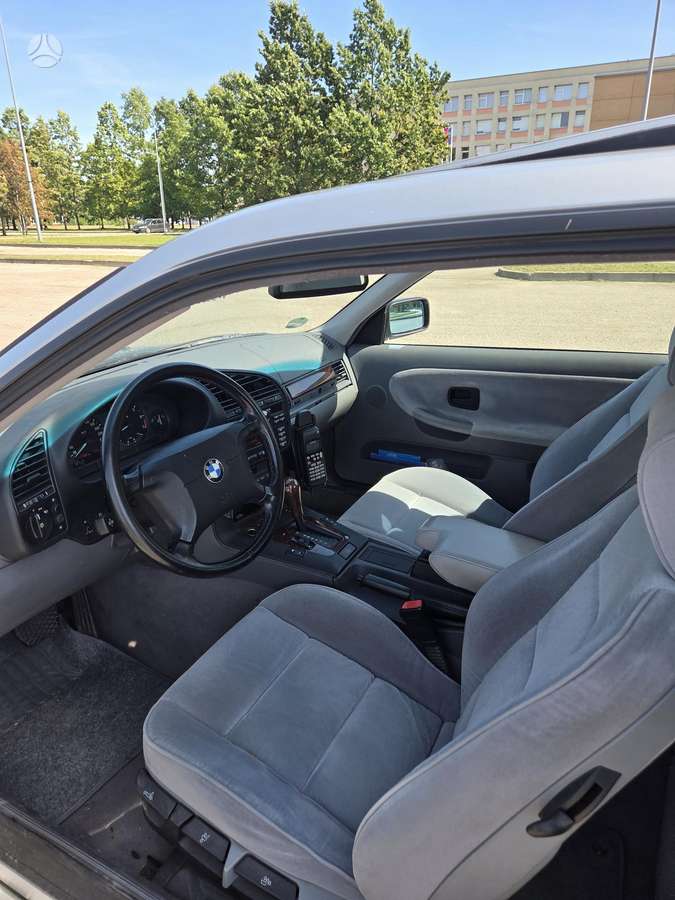 BMW 320, 2.0 l., coupe