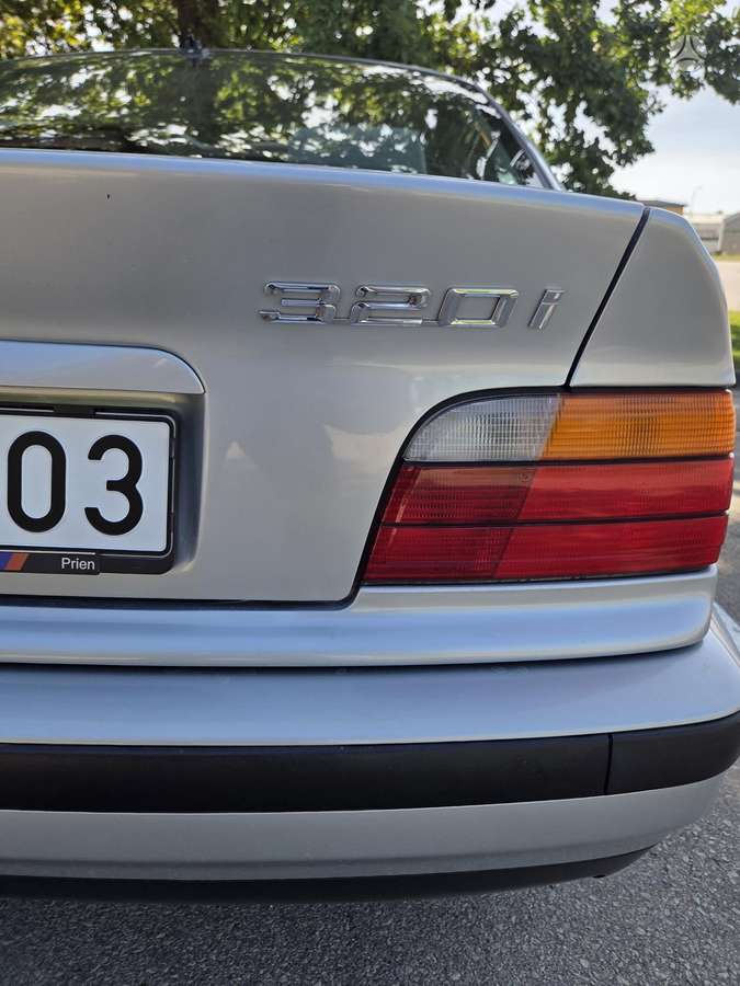 BMW 320, 2.0 l., coupe