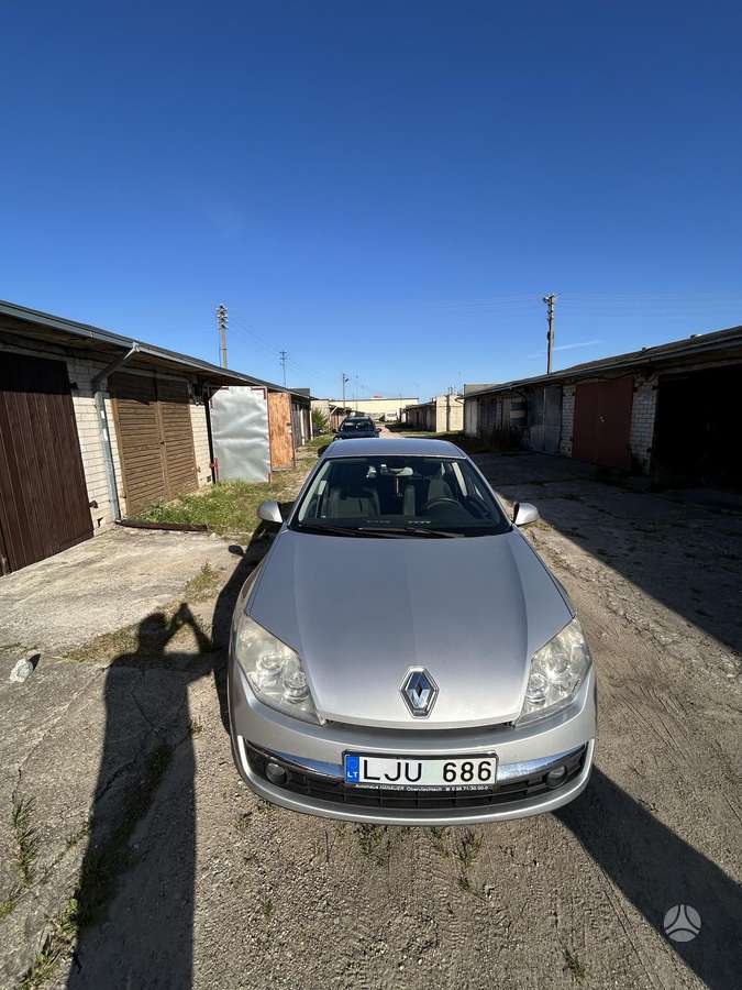Renault Laguna, 2.0 l., Седан