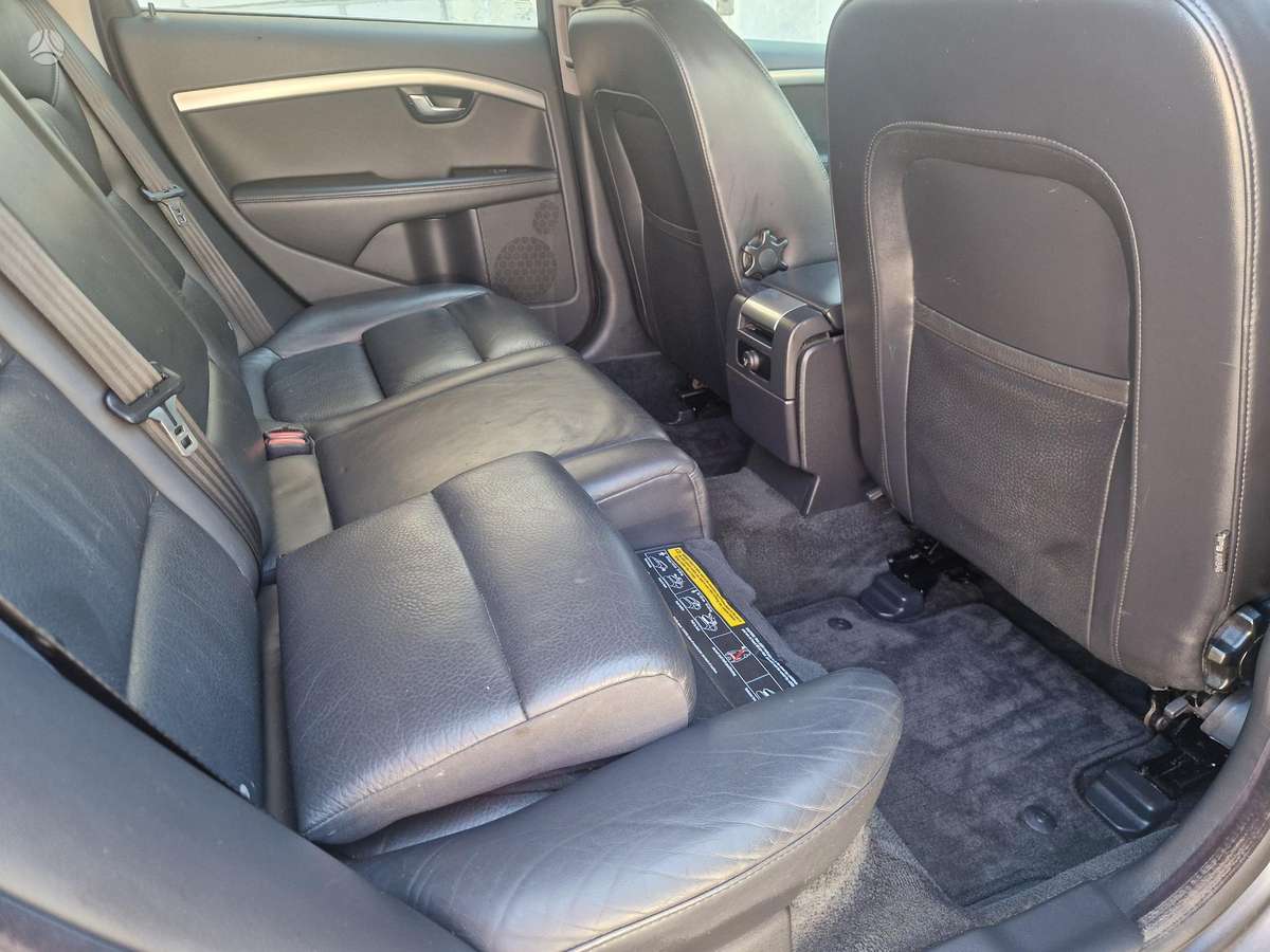 Volvo V70, 2.0 l., Универсал