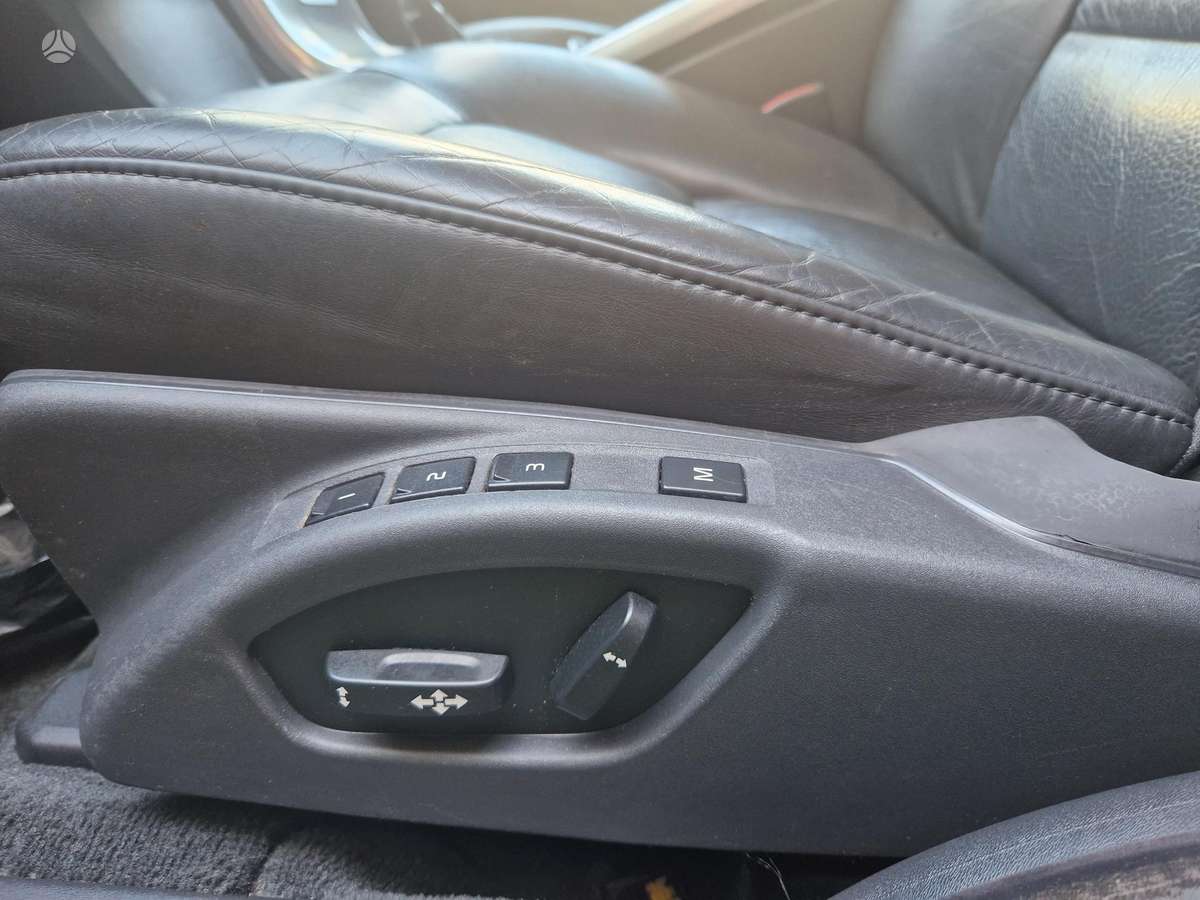 Volvo V70, 2.0 l., Универсал