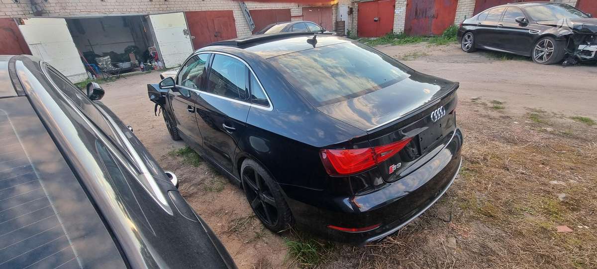 Audi S3, 2.0 l., Седан