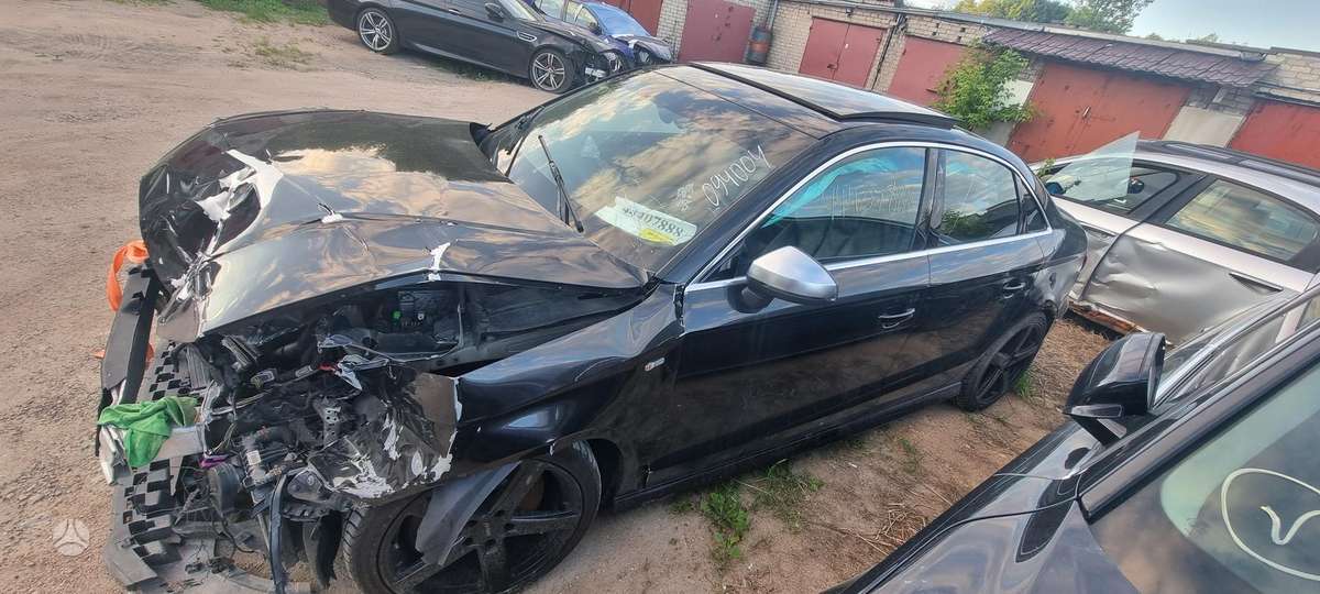 Audi S3, 2.0 l., Седан