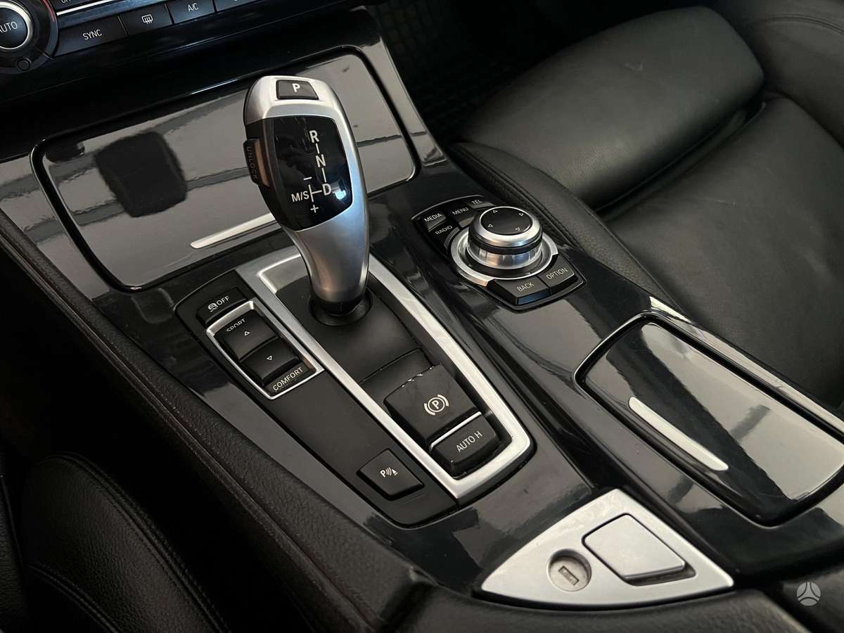 BMW 520, 2.0 l., universalas