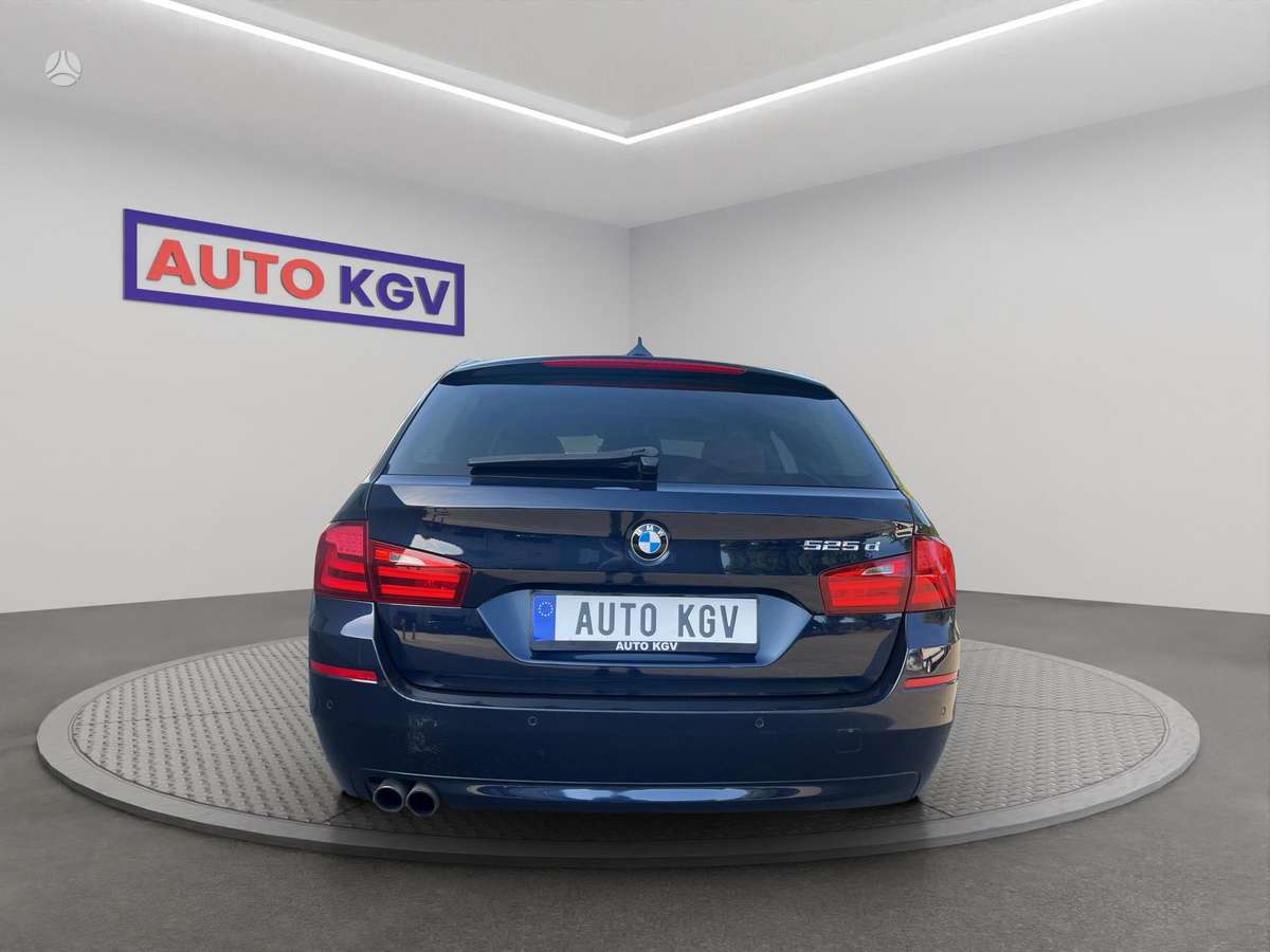 BMW 525, 3.0 l., Универсал