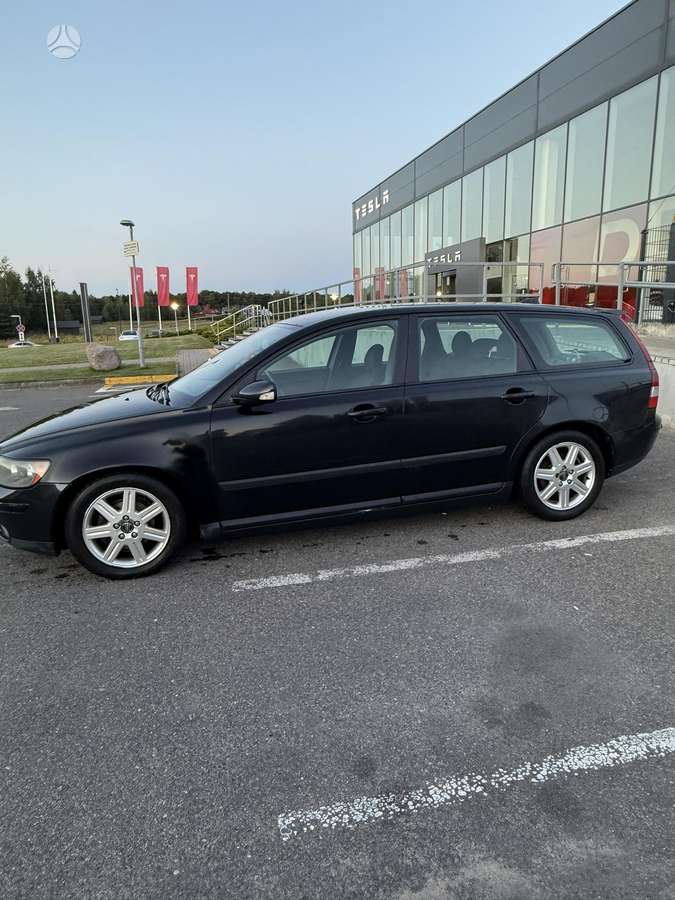 Volvo V50 - 8