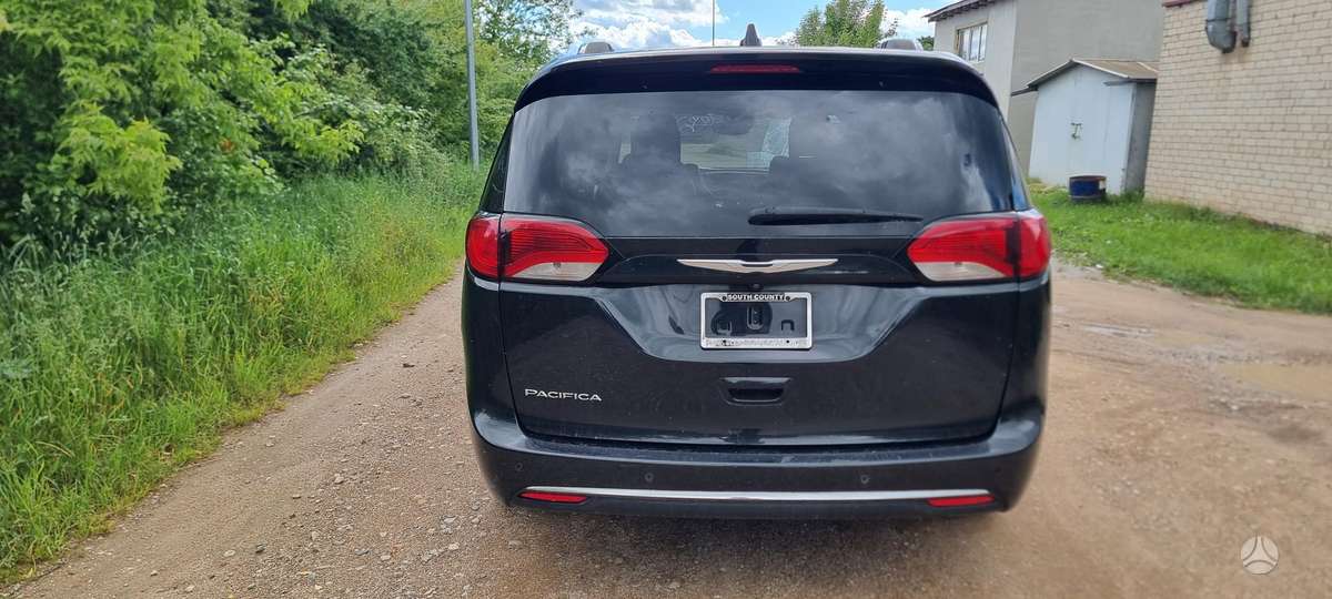 Chrysler Pacifica, 3.6 l., Минивэн