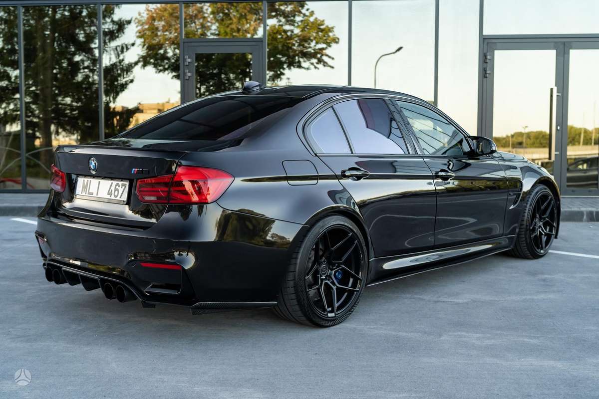 BMW M3, 3.0 l., Седан
