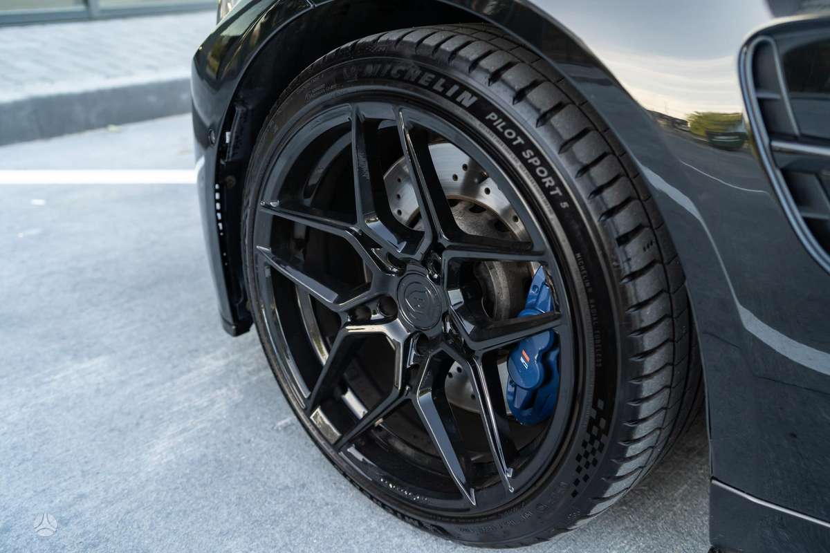 BMW M3, 3.0 l., Седан