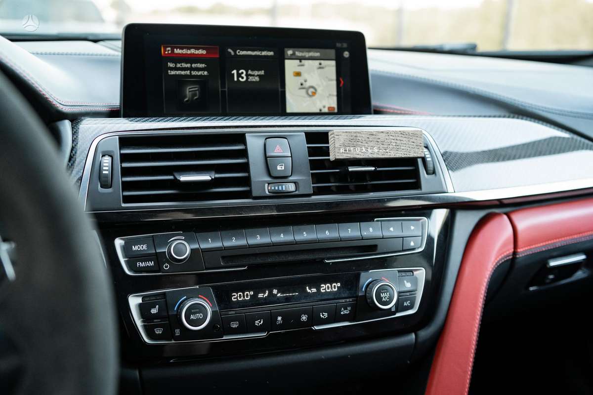 BMW M3, 3.0 l., Седан