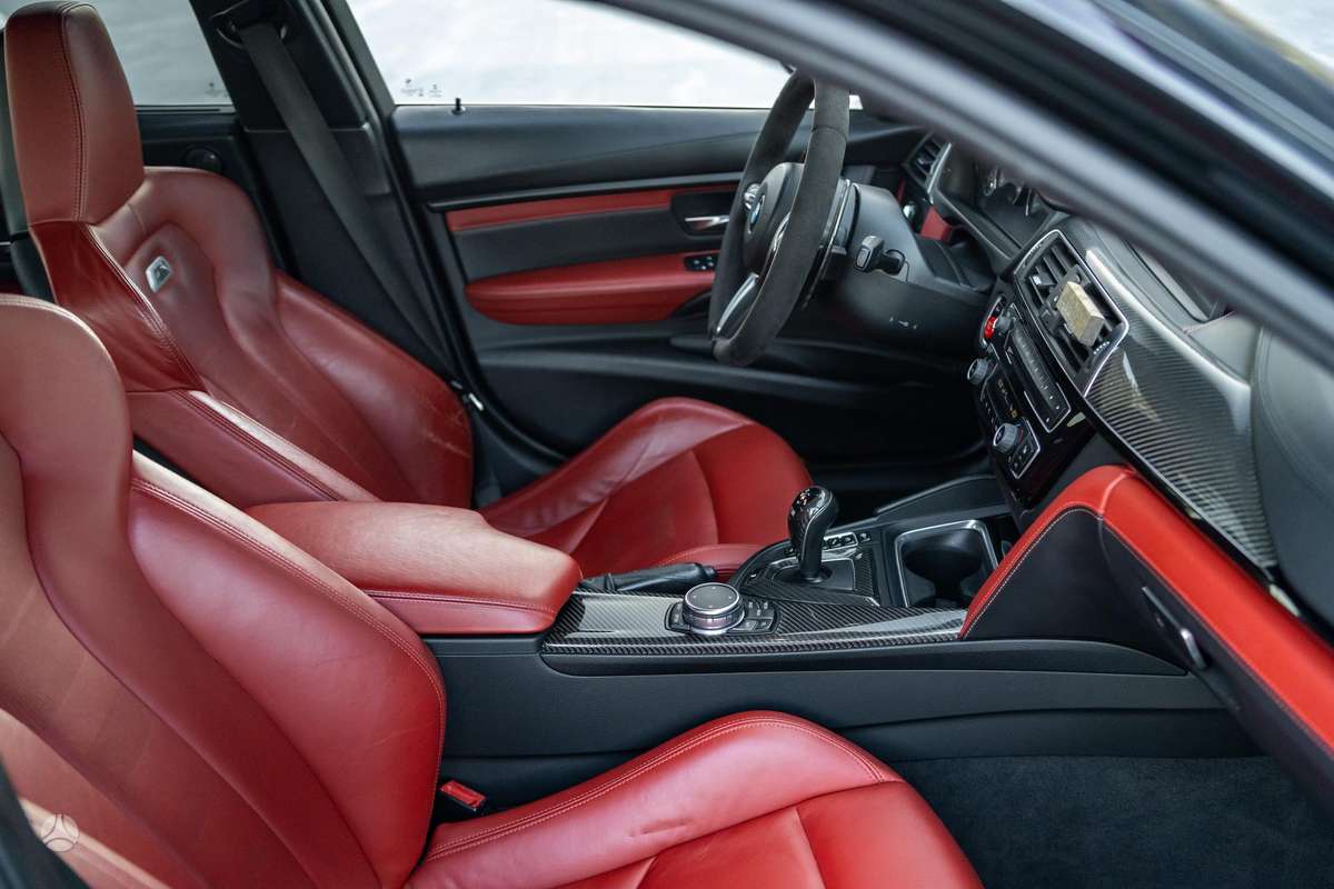 BMW M3, 3.0 l., Седан