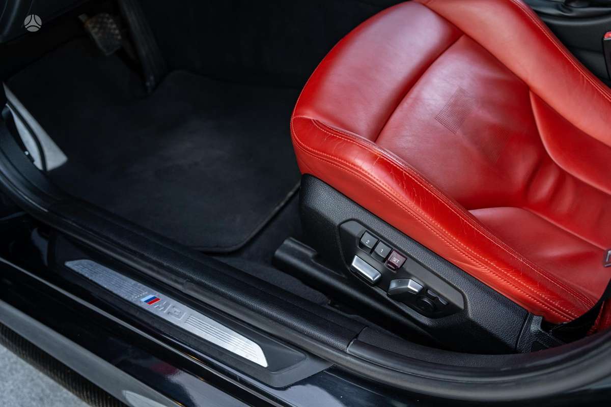 BMW M3, 3.0 l., Седан