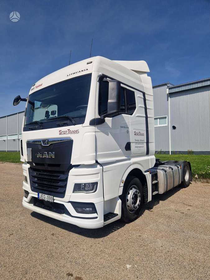 MAN TGX 18.470, double sleeper