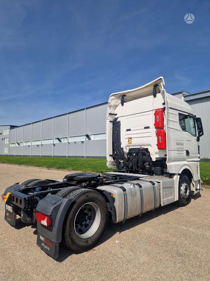 MAN TGX 18.470, double sleeper
