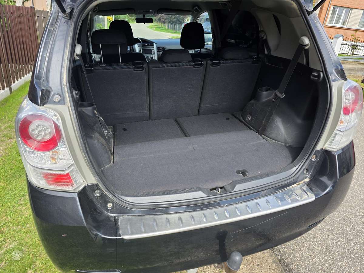 Toyota Verso - 9