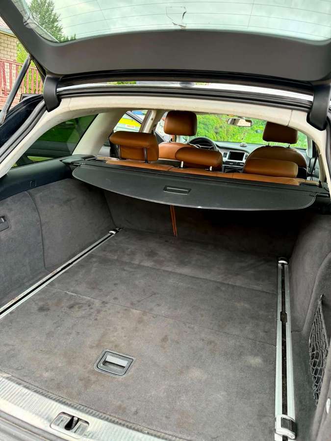 Audi A6, 2.0 l., universalas