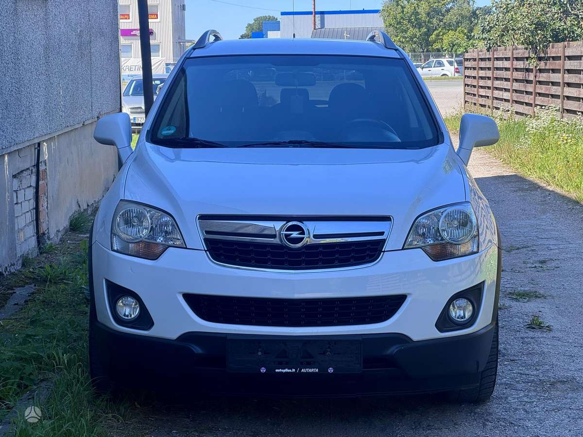 Opel Antara, 2.2 l., Внедорожник / Кроссовер