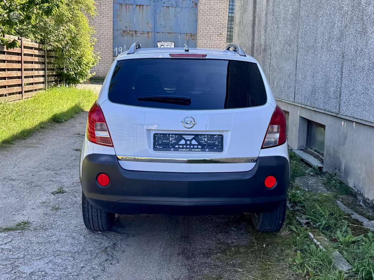 Opel Antara, 2.2 l., Внедорожник / Кроссовер