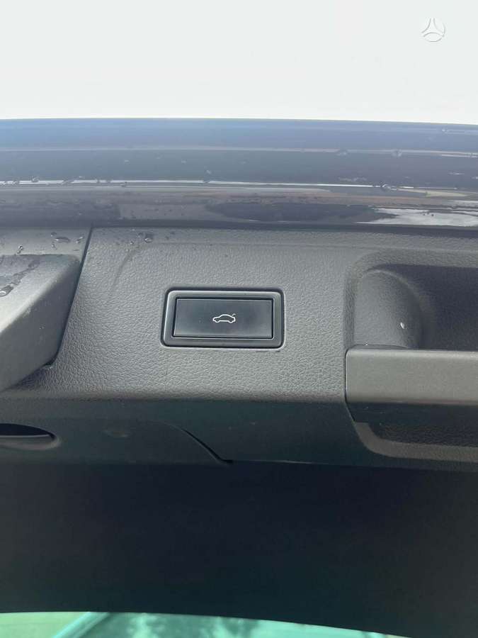 Volkswagen Passat - 10