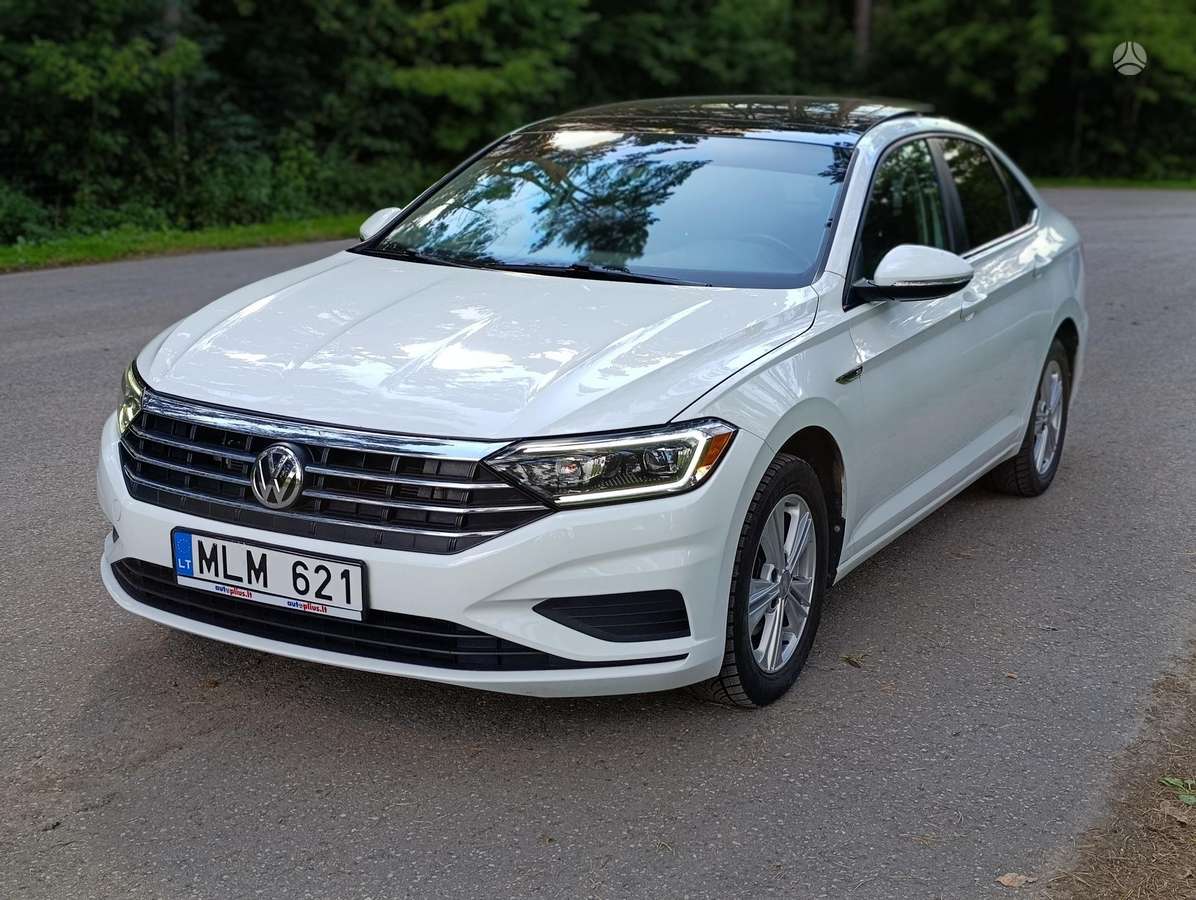 Volkswagen Jetta - 2